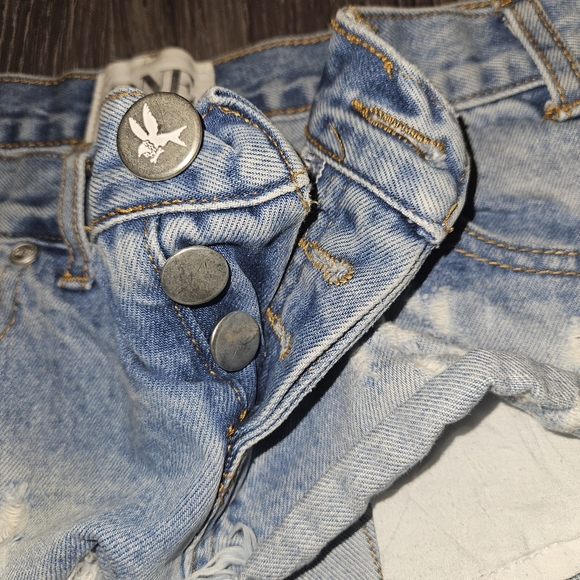 One Teaspoon Low rise short shorts - Picture 3 of 7